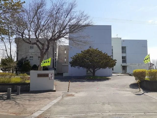 日新小学校まで750m