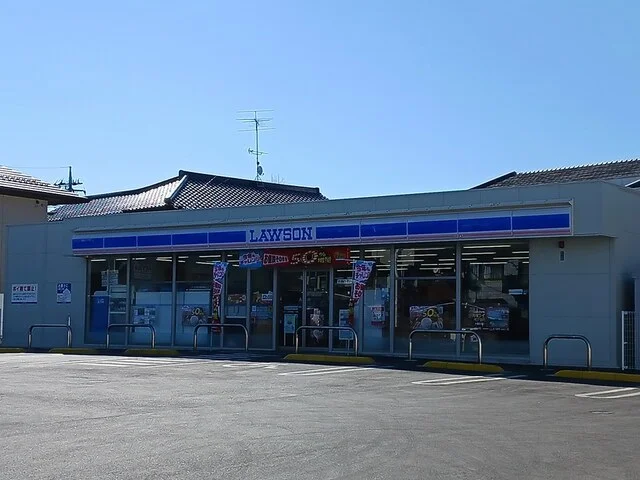 ローソン杉戸清地一丁目店まで600m