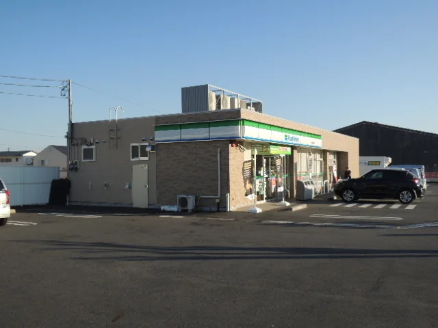 ファミリーマート富士宮中島店まで50m