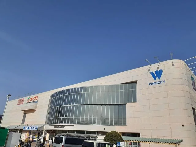 オークワ様まで1080m