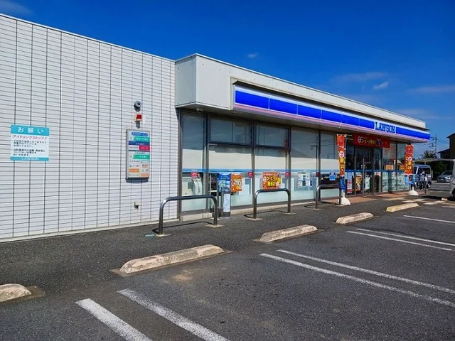 ローソン桶川川田谷南店まで880m