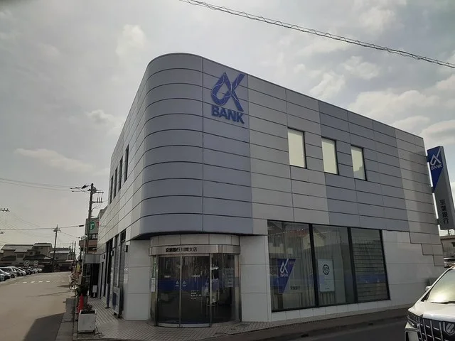 京葉銀行川間支店まで2000m