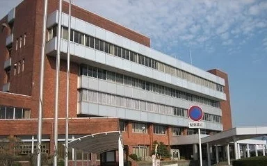 五泉市役所まで1600m