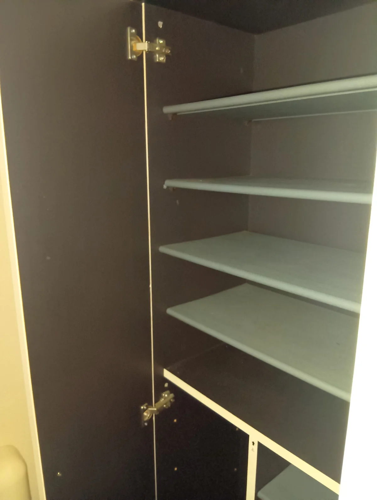 シューズボックス