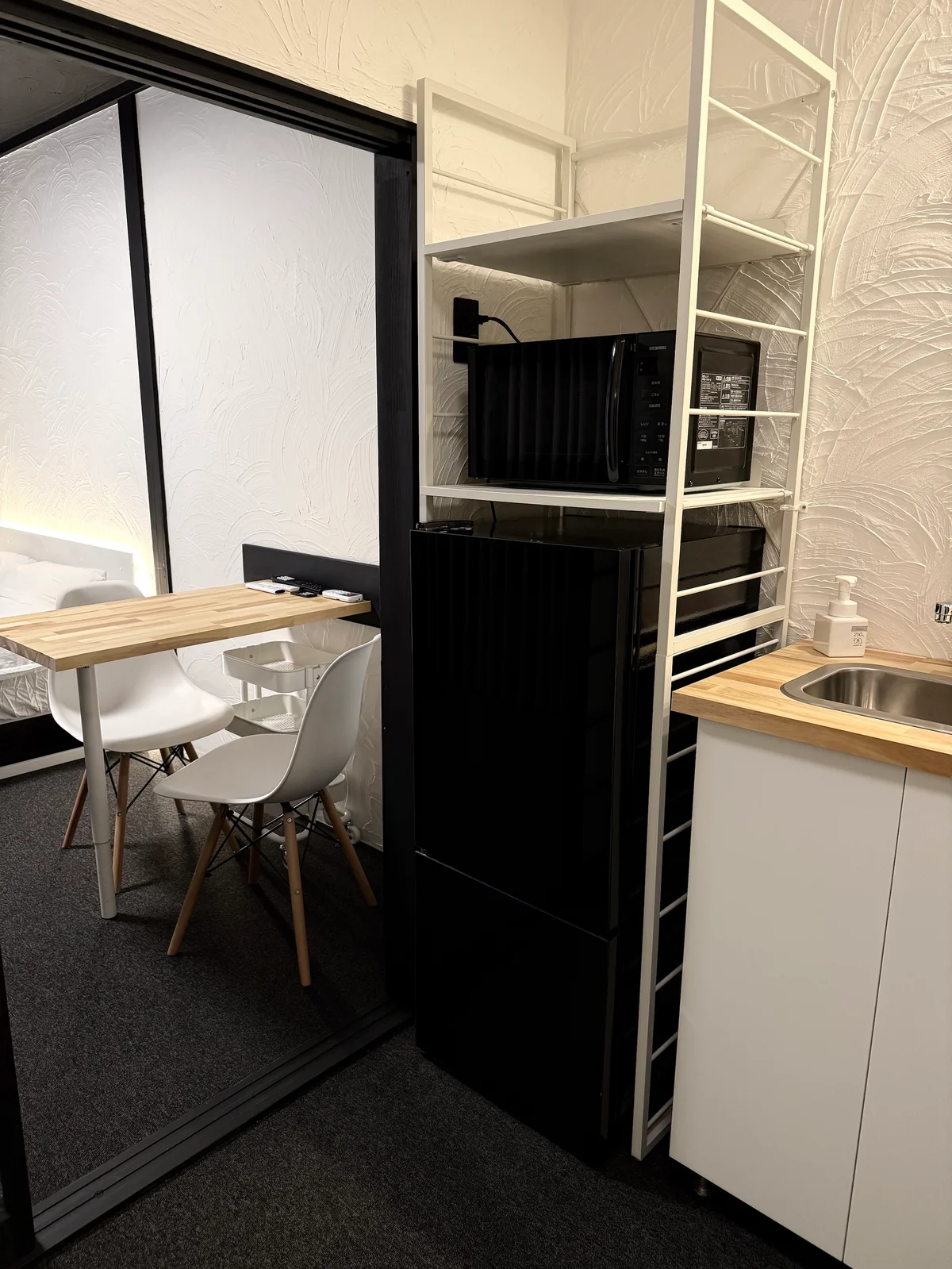 冷蔵庫、電子レンジ