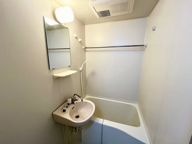 設備・仕様は号室により異なる為、現状を優先いたします。