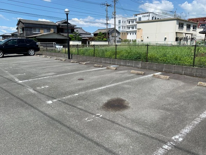 設備・仕様は号室により異なる為、現況を優先致します。