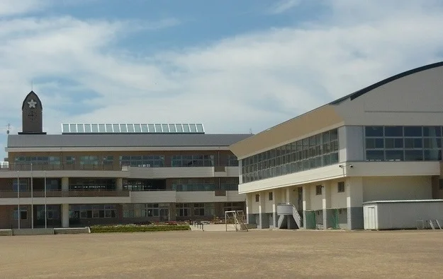 久慈小学校まで450m