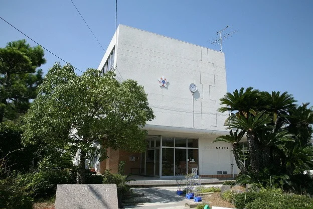 坂部小学校まで400m