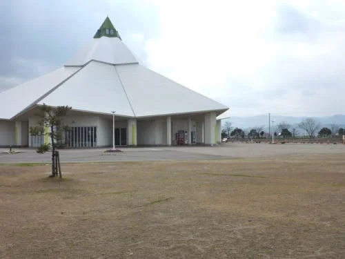 ゆりの里公園まで750m