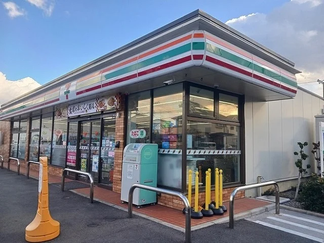 セブンイレブン様まで750m