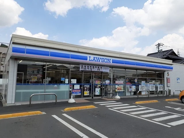 ローソン坂東辺田店まで430m