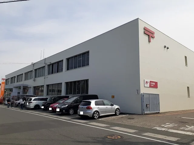 浜北郵便局まで1600m