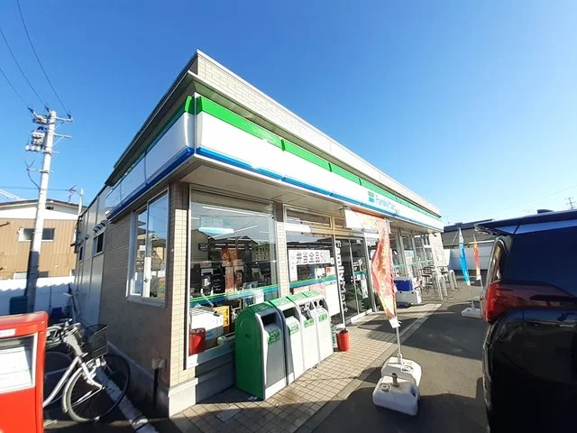 ファミリーマート仙台栄一丁目店まで462m