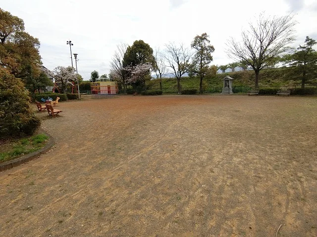 青柳第１公園まで250m
