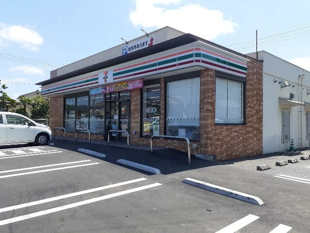 セブンイレブン福山瀬戸店まで100m