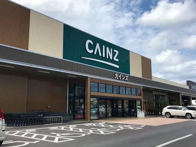カインズＡＢＬＯうるま店まで1200m