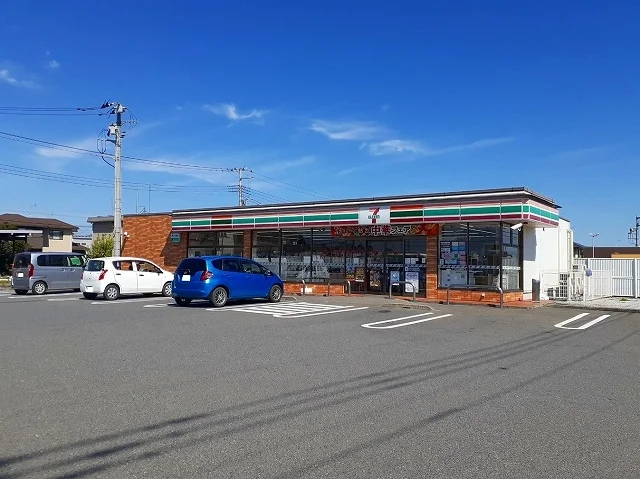 セブンイレブン　館林近藤町店まで130m