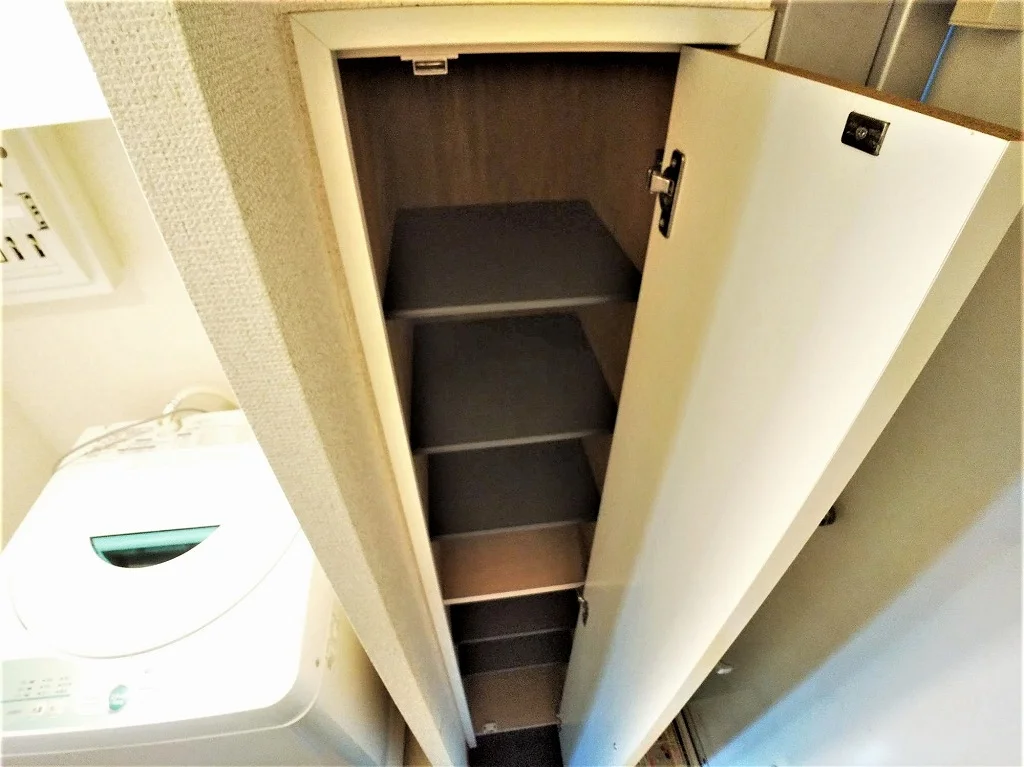 シューズボックス