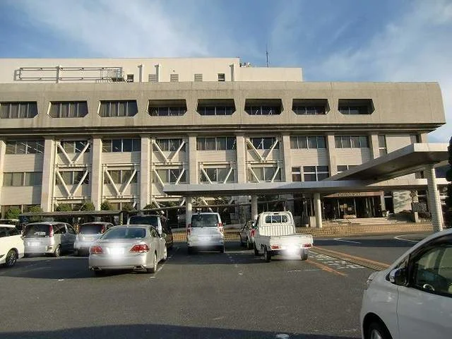 栗東市役所まで1019m