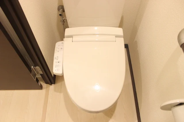 ウォシュレット付きトイレ！
