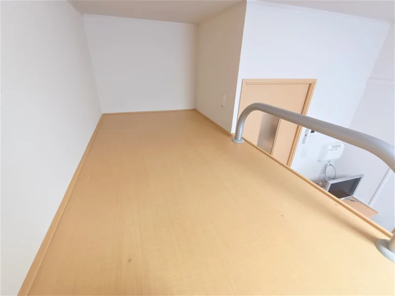 収納上部がベッドスペースです。