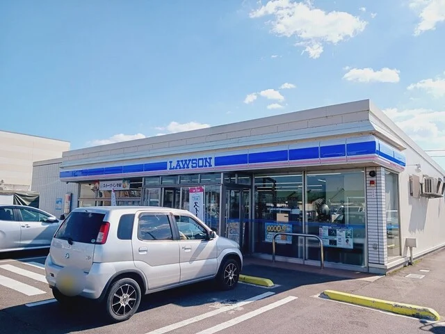 ローソン弘前神田５丁目店まで352m