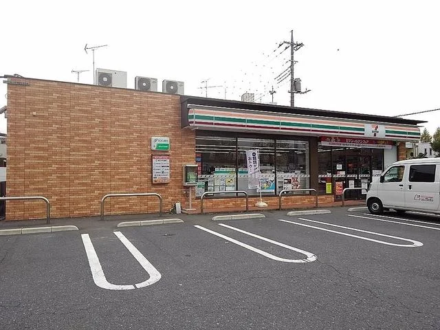セブンイレブンゆめみ野東まで550m
