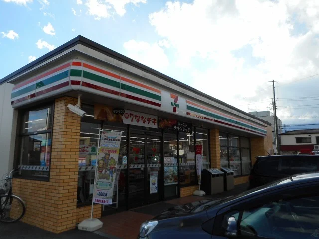 セブンイレブン  豊科成相店まで900m