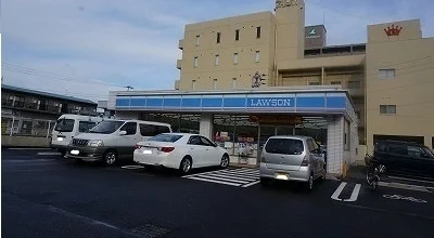 ローソンさんまで290m