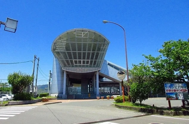 神埼駅まで2000m
