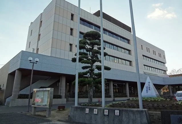 鹿島市役所まで1300m