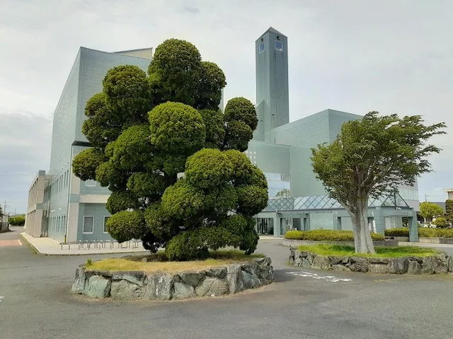 香取市役所小見川支所まで1000m