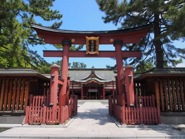 気比神宮まで1300m