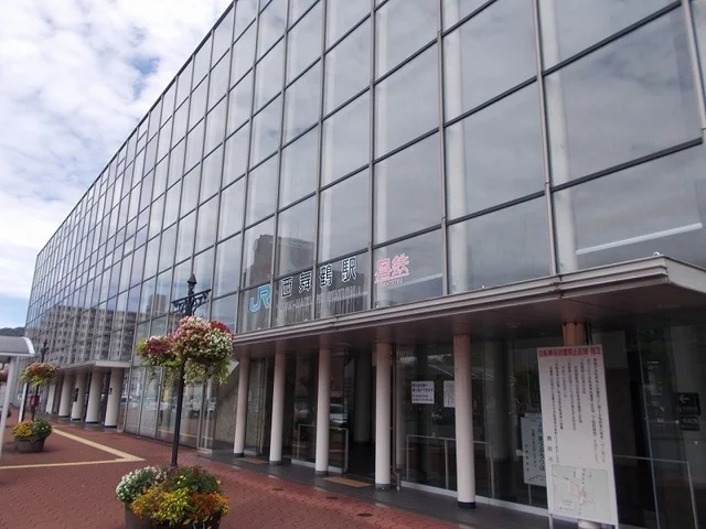 西舞鶴駅まで2300m