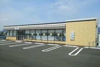 セブンイレブン高松飯田町店さんまで470m