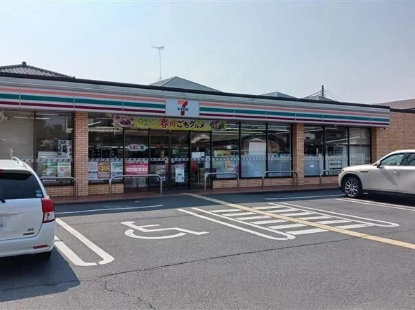 セブンイレブン北本東間２丁目店まで240m