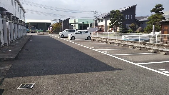 設備・仕様は号室により異なる為、現況を優先致します。