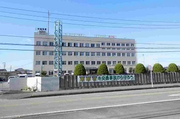 伊勢警察まで350m