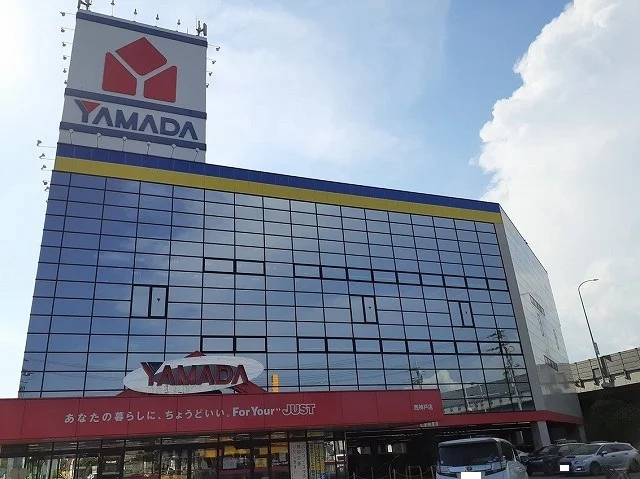 ヤマダデンキ西神戸店まで900m