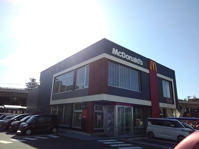 マクドナルドまで1400m
