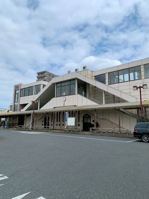 小作駅西口まで600m