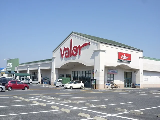 バローまで1200m