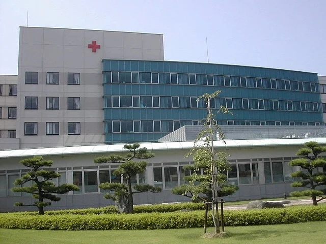 舞鶴赤十字病院まで2300m