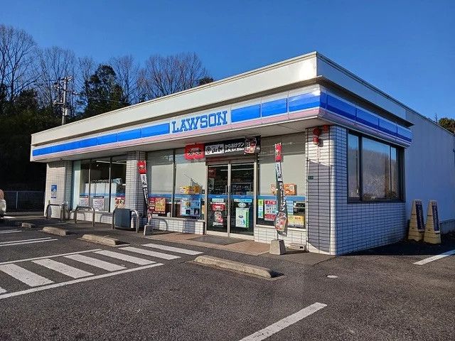 ローソン福山引野町南店まで750m