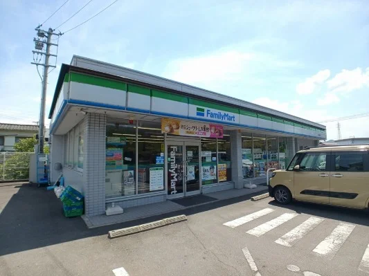 ファミリーマート西春日店さんまで450m