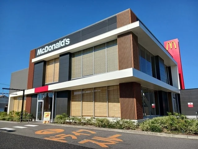 マクドナルド泉大津松之浜店様まで810m