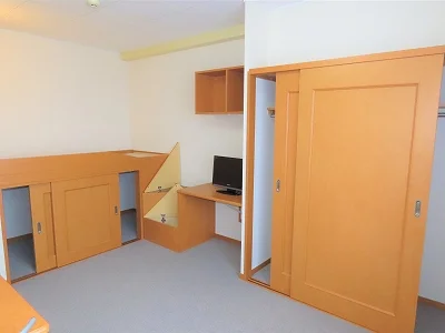 クローゼット、ベッド下収納あり