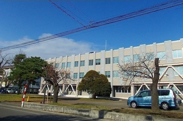 秋田家庭裁判所　大館支部まで1400m