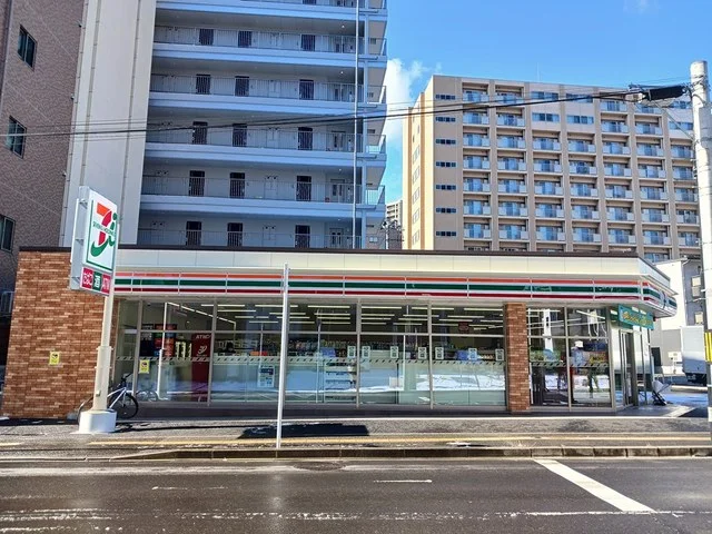 セブンイレブンまで20m